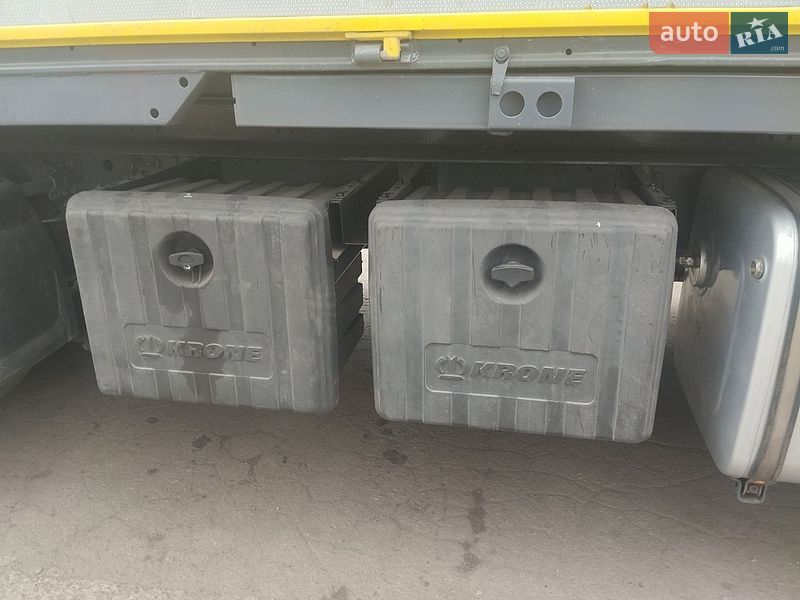 Контейнеровоз DAF FT 2012 в Судовій Вишні