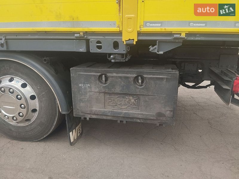 Контейнеровоз DAF FT 2012 в Судовій Вишні