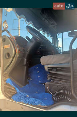 Зерновоз DAF FX 2005 в Киеве