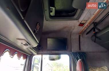 Контейнеровоз DAF FX 2000 в 