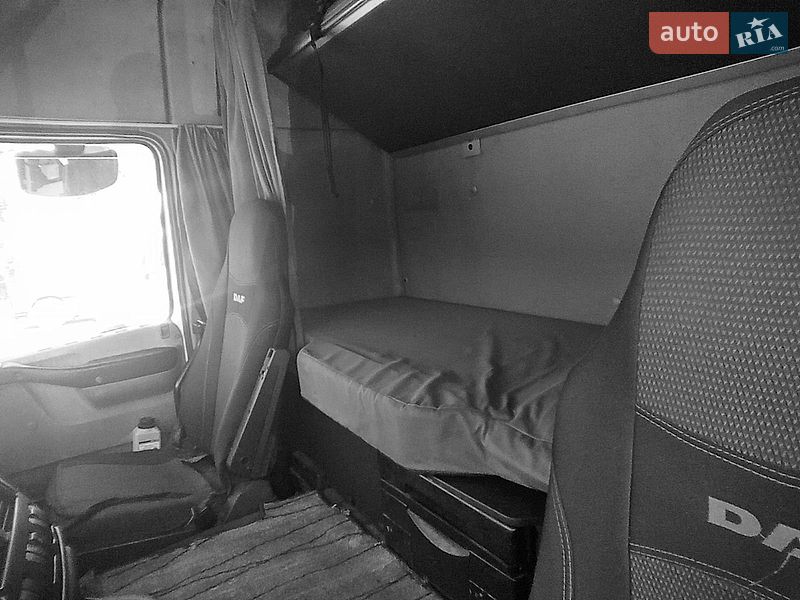 Грузовой фургон DAF FX 2005 в Хмельницком