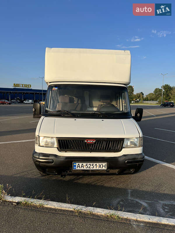 Грузовой фургон DAF LDV Convoy 2005 в 