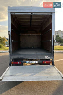 Грузовой фургон DAF LDV Convoy 2005 в 
