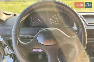 Грузовой фургон DAF LDV Convoy 2005 в 