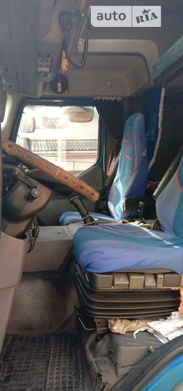 Тентованый DAF LF 2004 в Черкассах