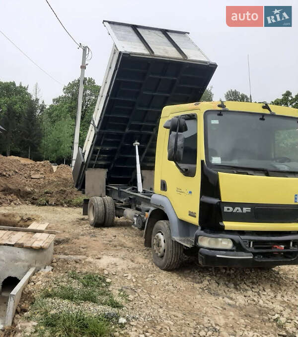 Самоскид DAF LF 2005 в 