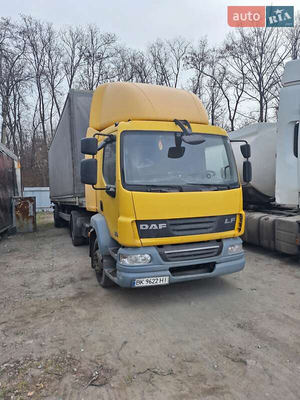 Тентований DAF LF 2013 в 