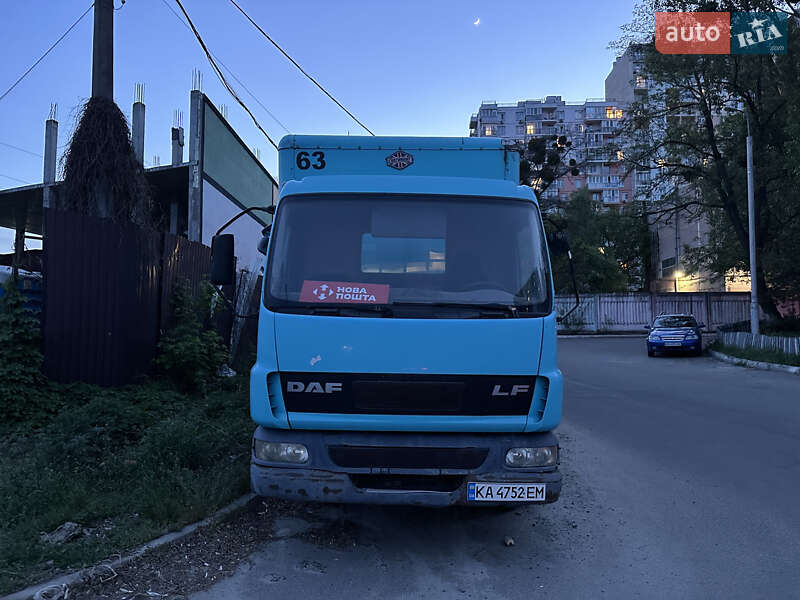 Вантажний фургон DAF LF 2006 в Києві