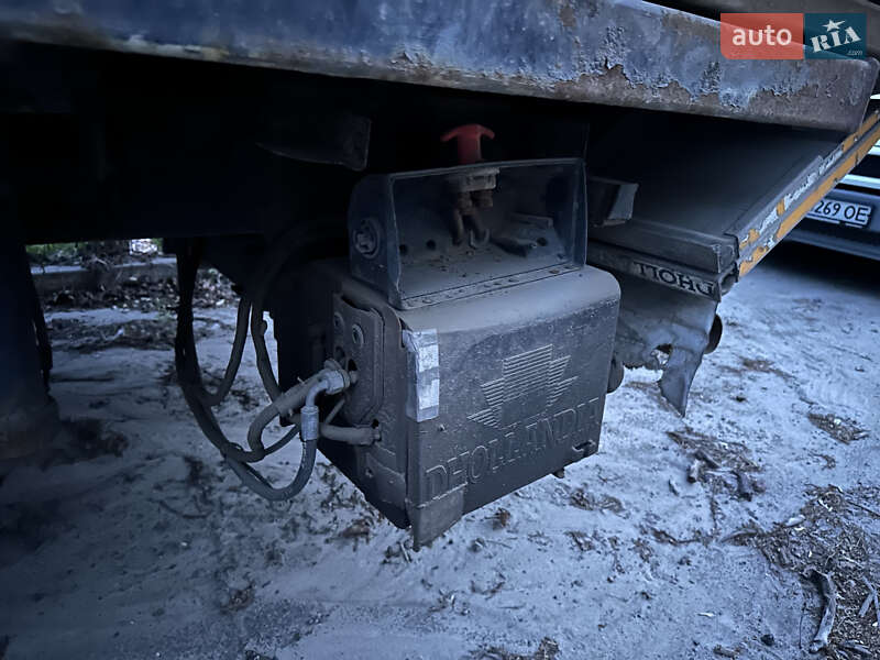 Вантажний фургон DAF LF 2006 в Києві