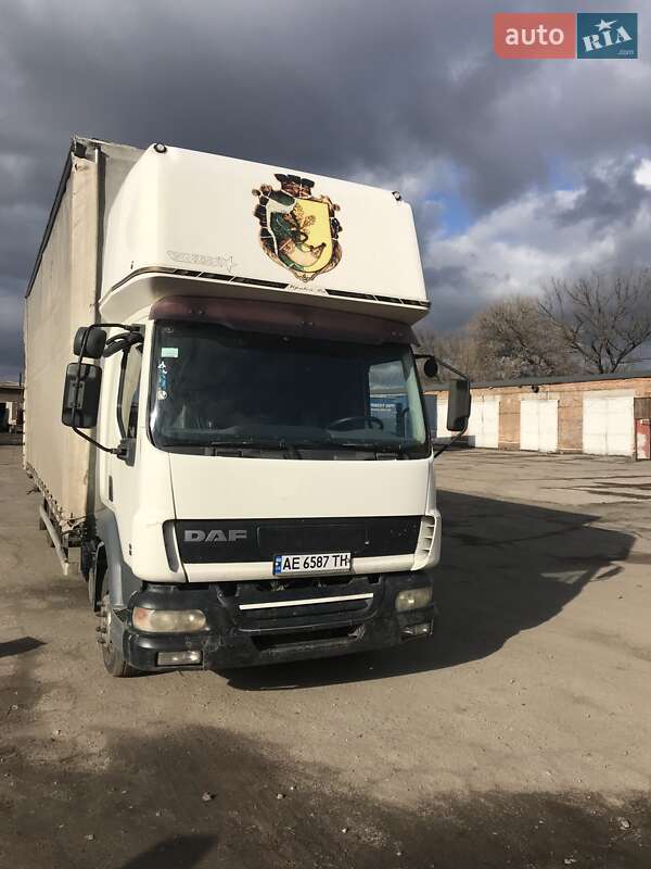 Тентованый DAF LF 2005 в 