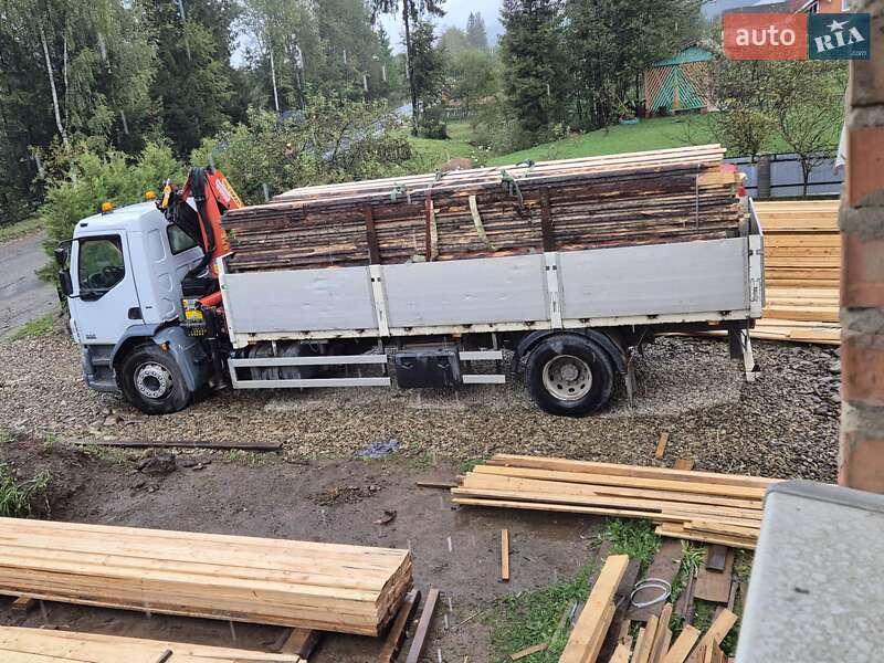 Автокран DAF LF 2011 в Рожнятове