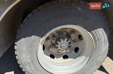 Тентований DAF LF 2001 в 