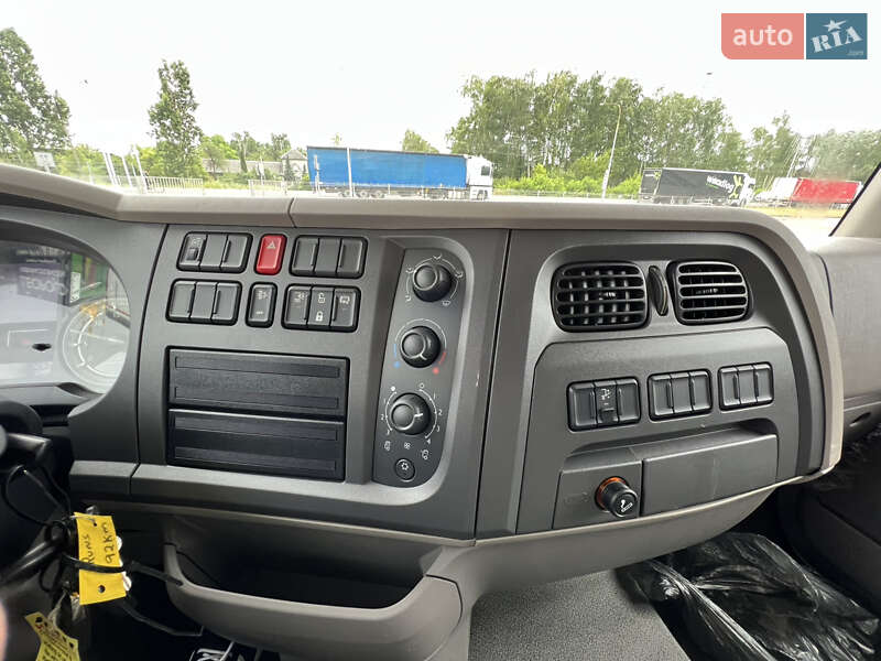 Вантажний фургон DAF LF 2013 в Ковелі