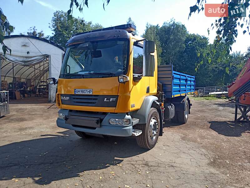 Самосвал DAF LF 2013 в 