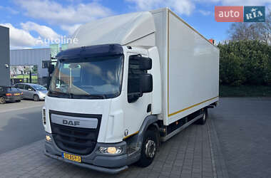 Вантажний фургон DAF LF 2014 в Рівному