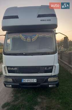 Грузовой фургон DAF LF 2005 в Скалате