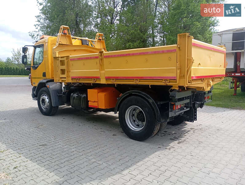 Піскорозкидальна машина DAF LF 2013 в Бучачі
