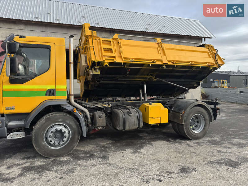 Самосвал DAF LF 2013 в Тернополе