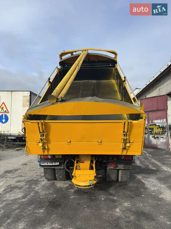 Самосвал DAF LF 2013 в Тернополе