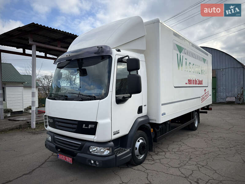 Вантажний фургон DAF LF 2013 в Рівному