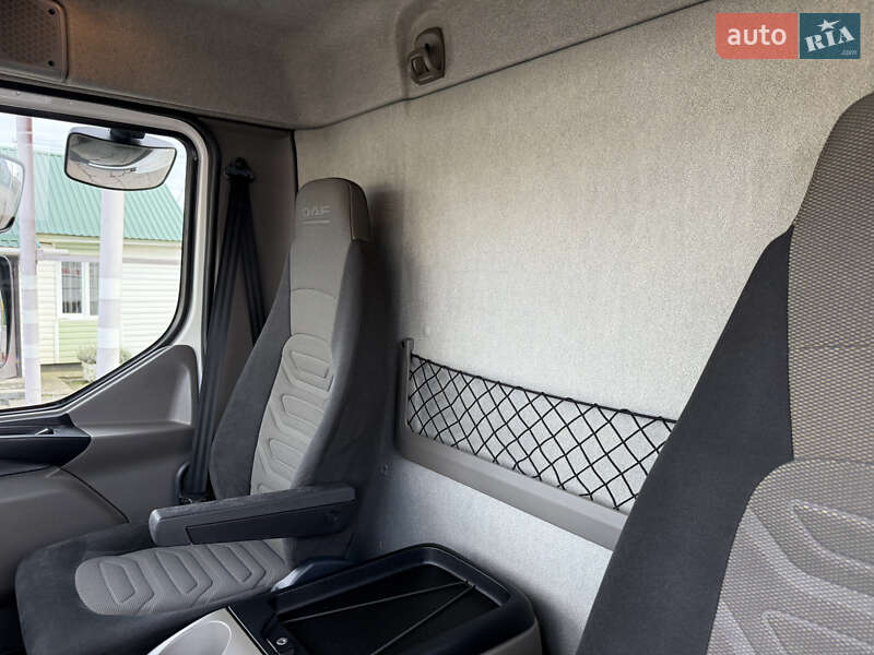 Вантажний фургон DAF LF 2013 в Рівному