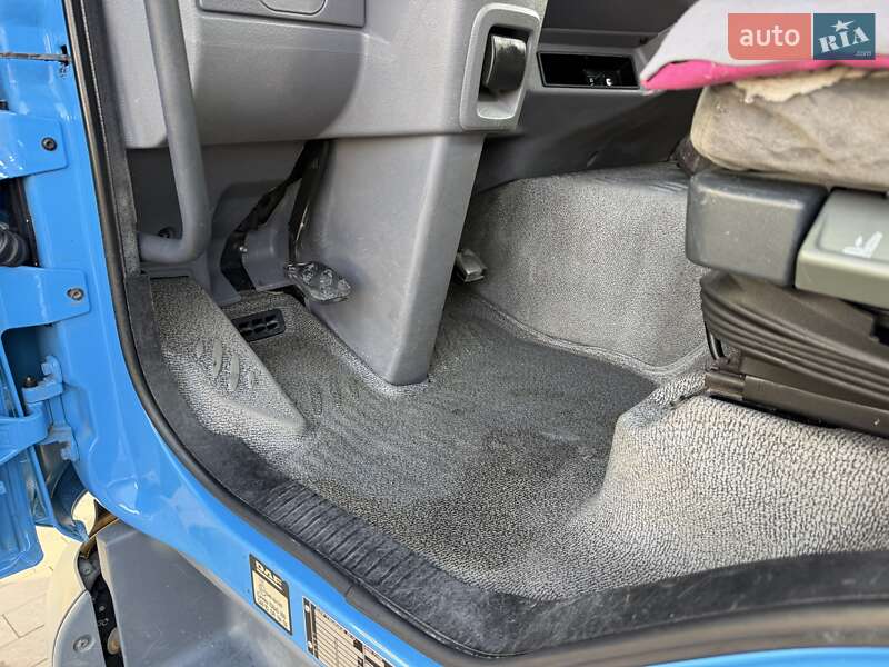 Кран-маніпулятор DAF LF 2009 в Бучачі