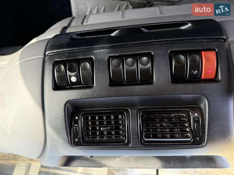 Кран-маніпулятор DAF LF 2009 в Бучачі