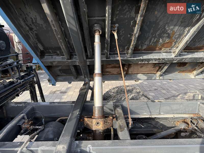 Кран-маніпулятор DAF LF 2009 в Бучачі