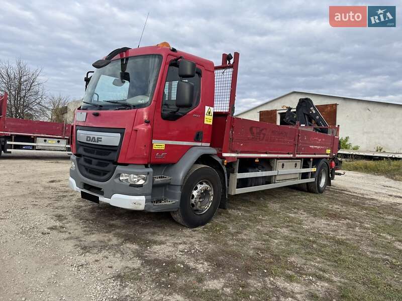 Кран-маніпулятор DAF LF 2015 в Тернополі