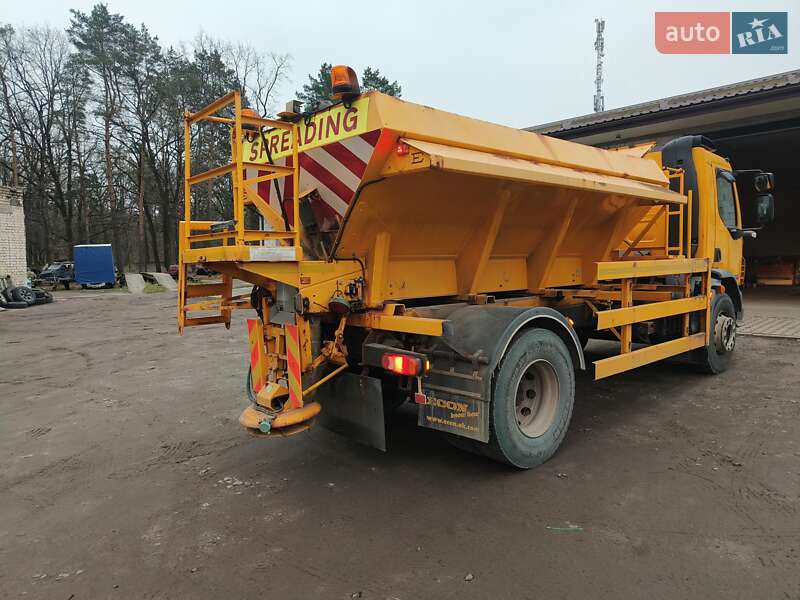 Пескоразбрасывающая машина DAF LF 2010 в Луцке