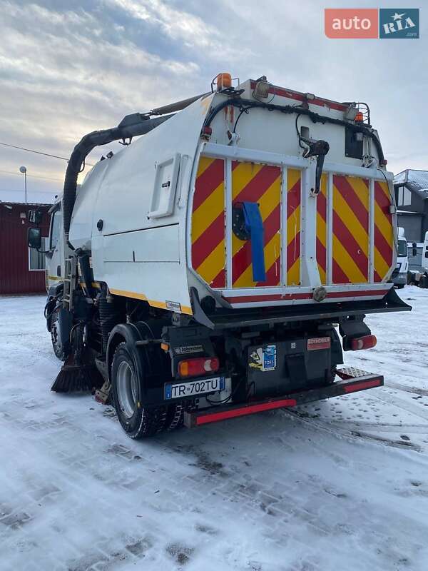 Подметальная машина DAF LF 2014 в Луцке