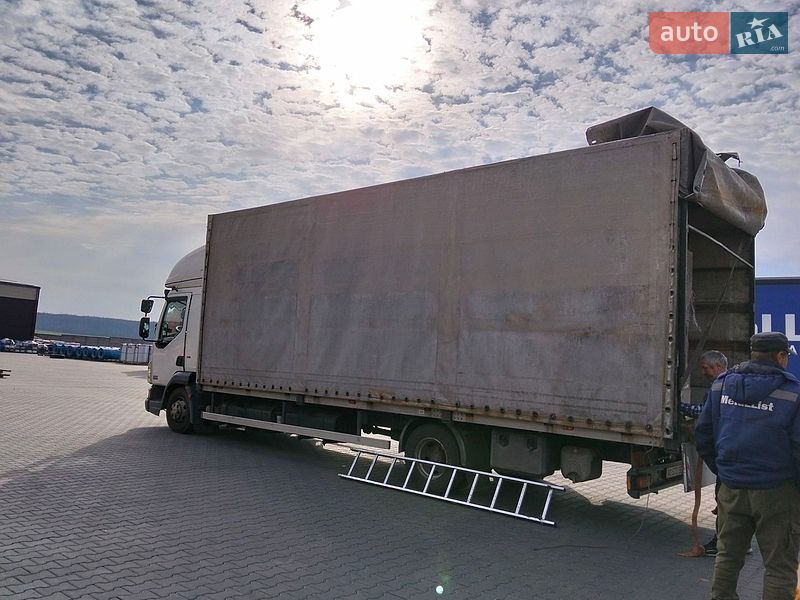 Тентований DAF LF 2007 в Гнівані