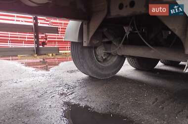Тентованый DAF TE 2005 в 
