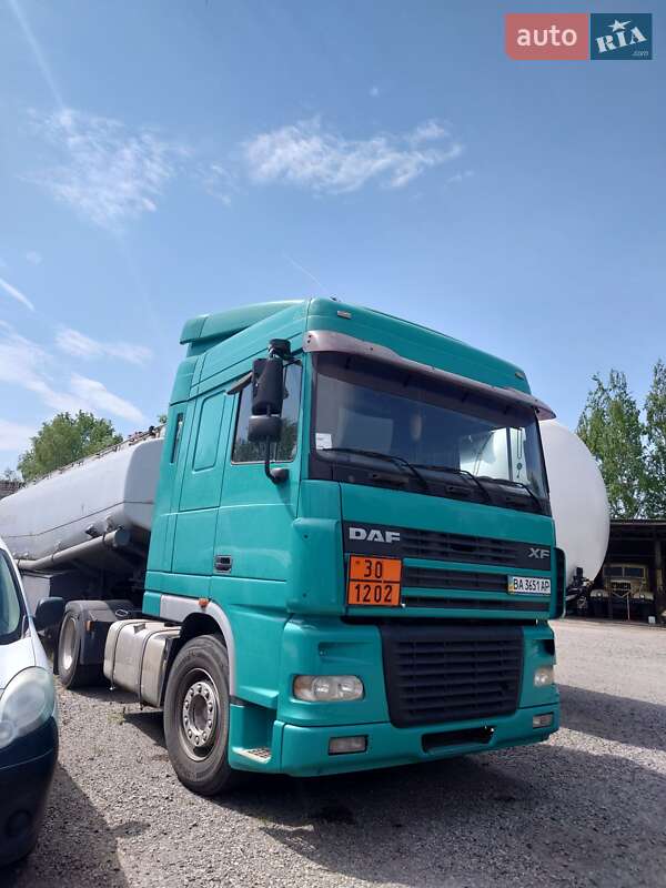 Тягач DAF TE 2005 в Светловодске