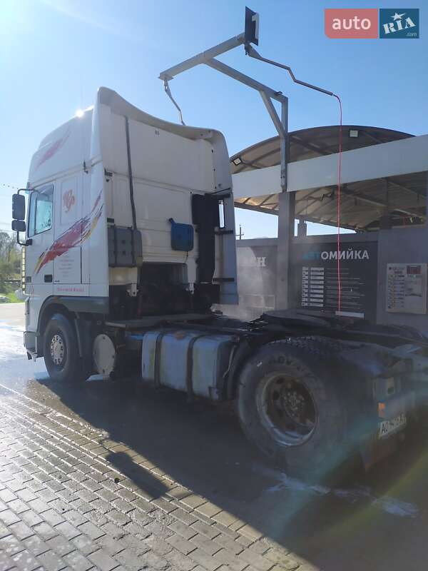 Тягач DAF TE 2001 в Тячеве