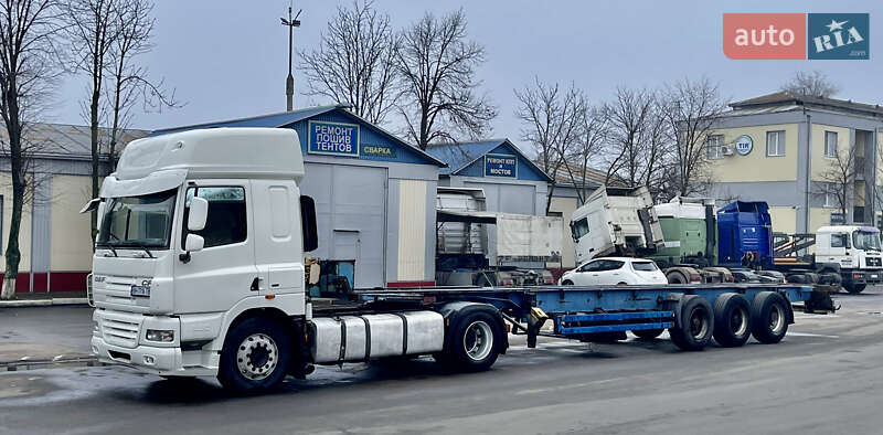 Тягач DAF TE 2008 в Одессе