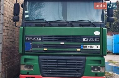 Тягач DAF TE 2002 в Ізмаїлі