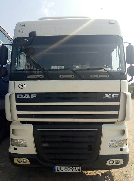 Тягач DAF XF 105 2008 в Львове