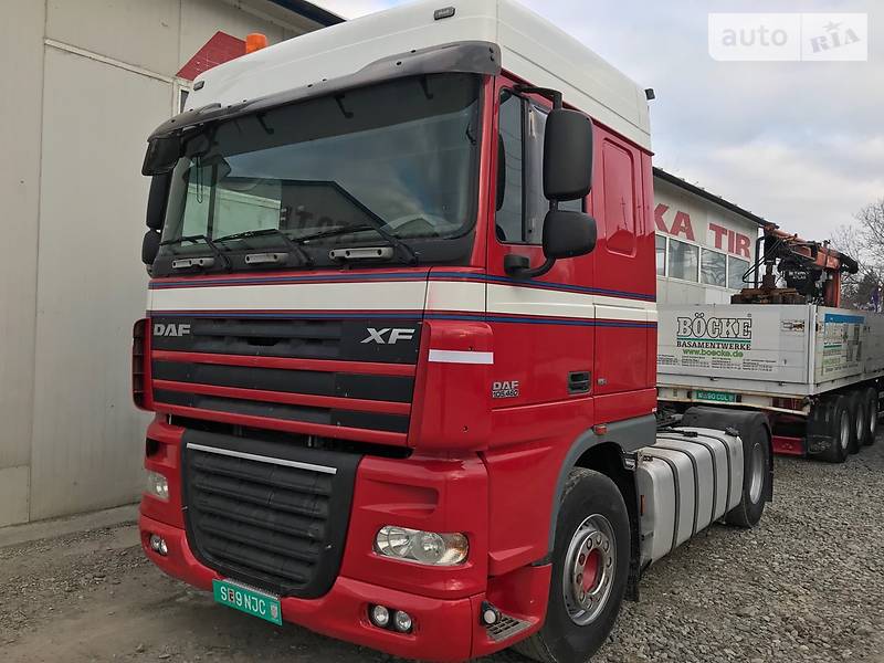 Тягач DAF XF 105 2007 в Черновцах