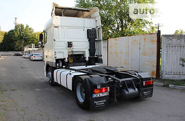 Тягач DAF XF 105 2006 в Киеве