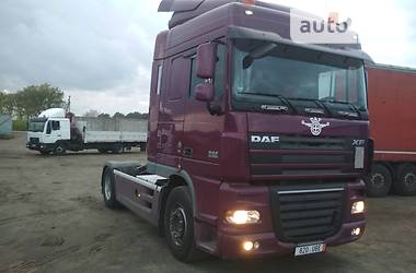 Тягач DAF XF 105 2006 в Сарнах