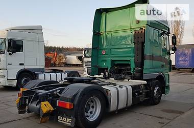 Тягач DAF XF 105 2010 в Киеве