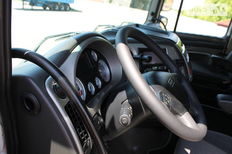 Тягач DAF XF 105 2013 в Виннице