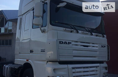 Тягач DAF XF 105 2011 в Тернополе