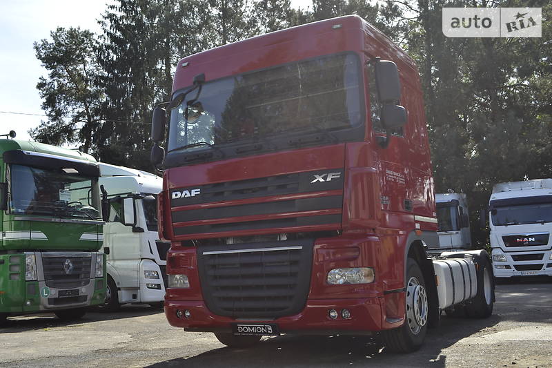 Тягач DAF XF 105 2010 в Хусте