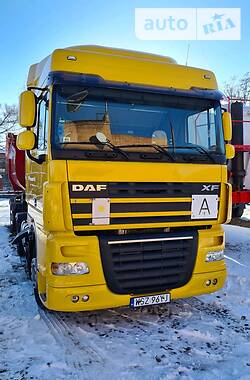 Тягач DAF XF 105 2010 в Виннице