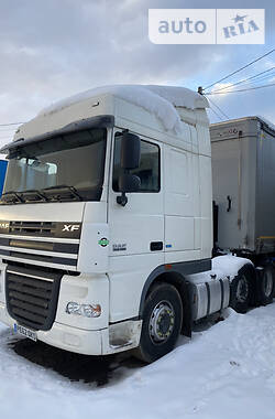 Тягач DAF XF 105 2012 в Костополе