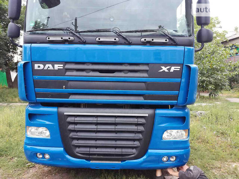 Тягач DAF XF 105 2008 в Николаеве