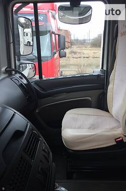 Тягач DAF XF 105 2012 в 