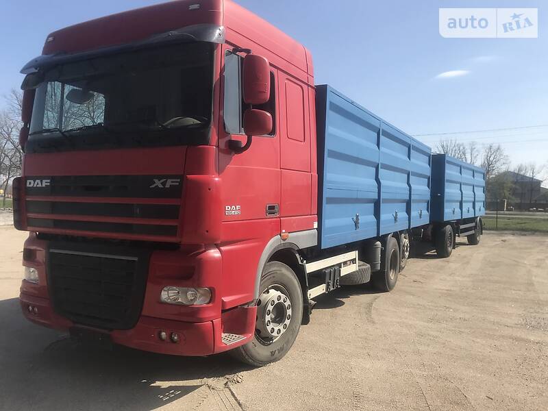 Контейнеровоз DAF XF 105 2011 в Кропивницькому